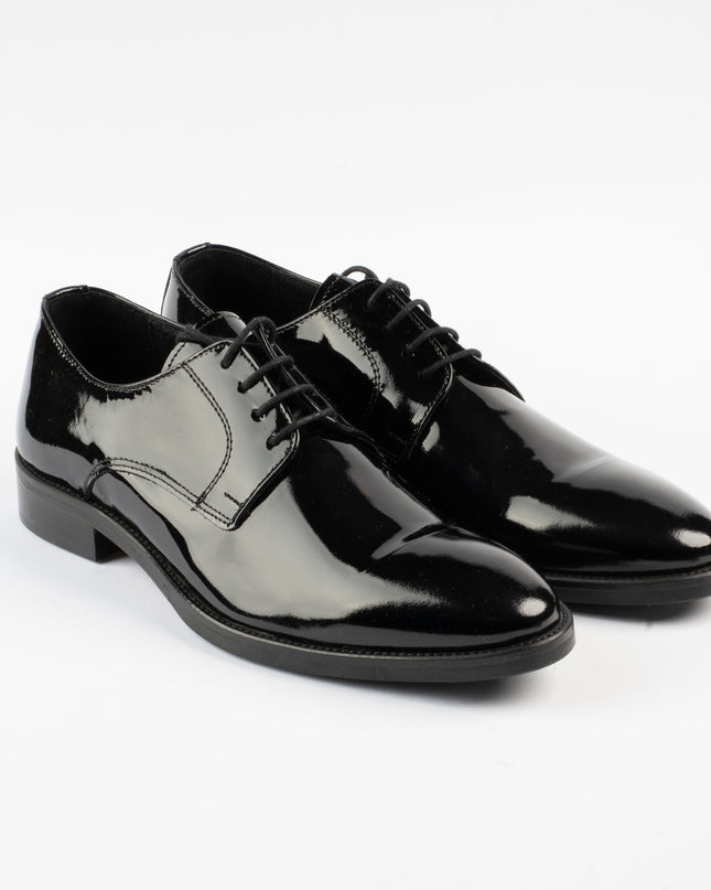 Stringata vernice nera